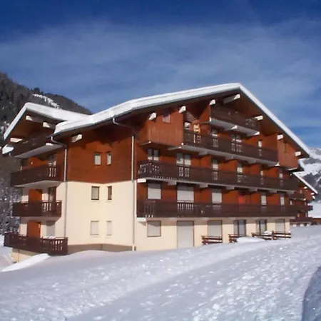 Chatel, 2 Pieces, 4 Personnes - Fr-1-200-304 Châtel